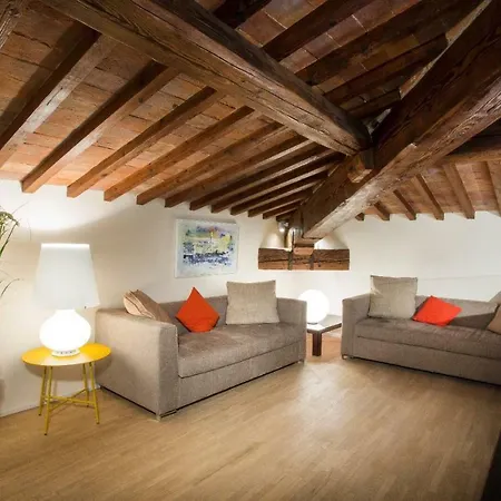 아파트 Le Residenze A - Residenza Covoni In The Historical Center Of *