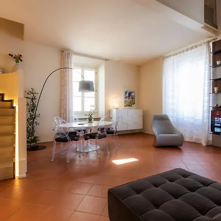 Le Residenze A - Residenza Covoni In The Historical Center Of Apartment